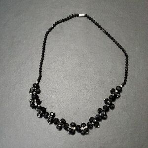 Vintage silver tone and black bead necklace 19"